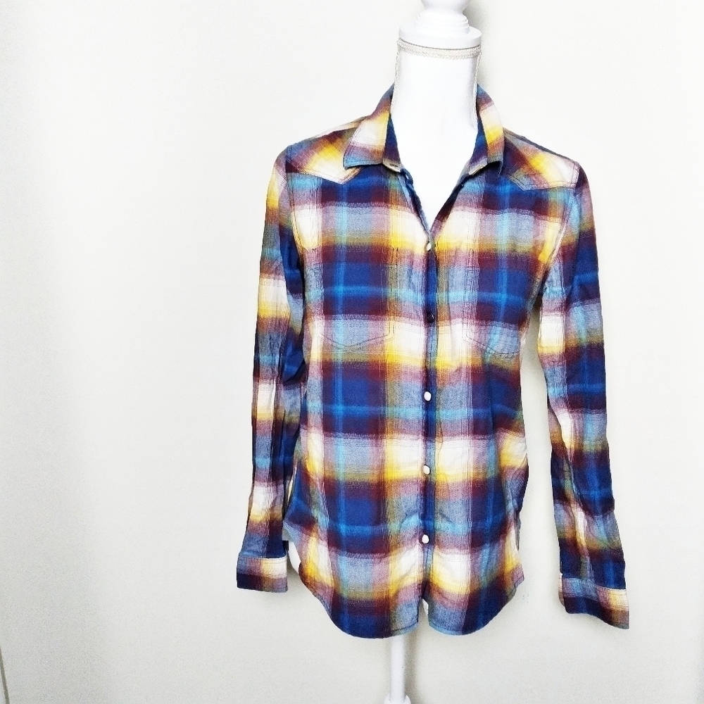 AEO Blue Boyfriend Fit Plaid Button Down Shirt